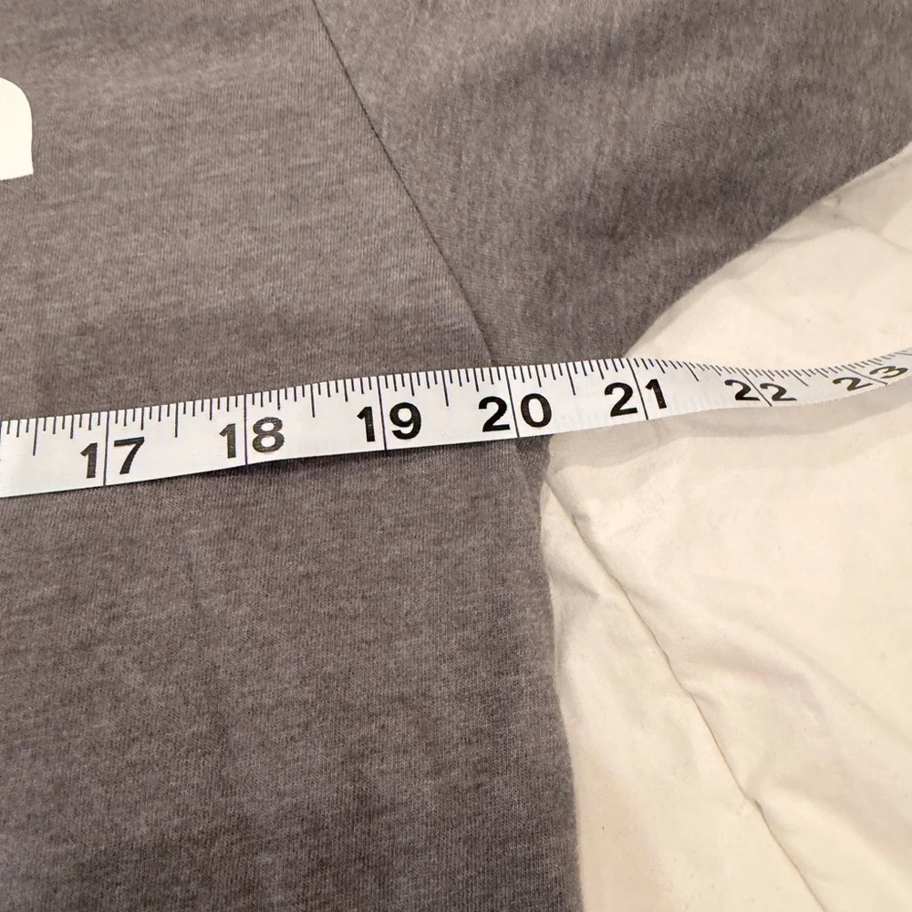 The North Face Graphic T Shirt Gray Red‎ White Blue Logo Mens XL Tee